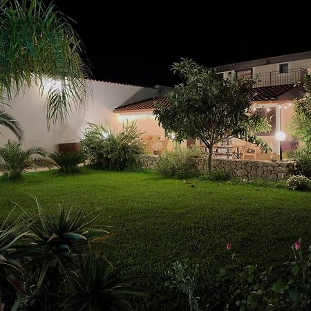 Villa Ramadia Floridia Kültér fotó